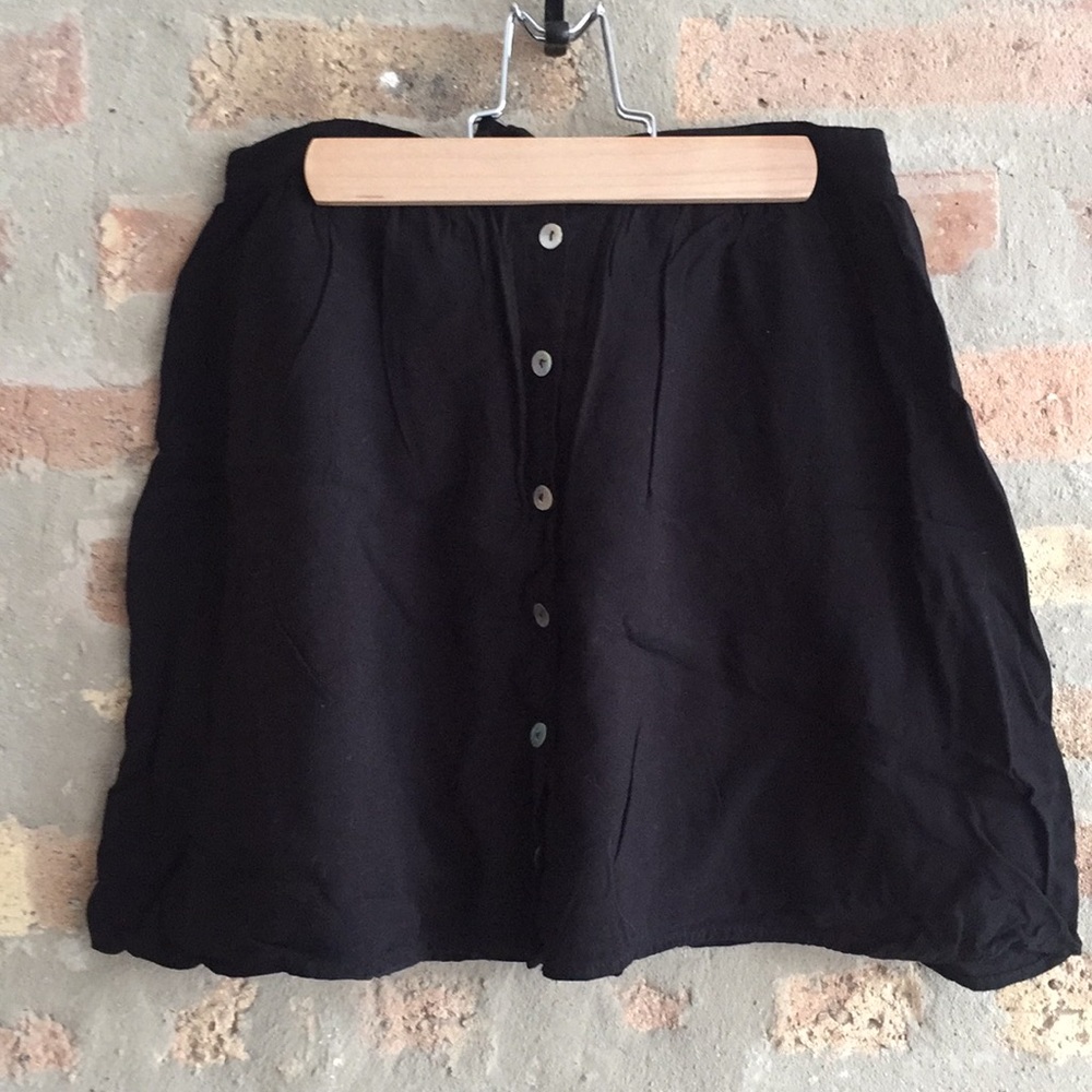 Forever 21 Buttoned-Down Skirt